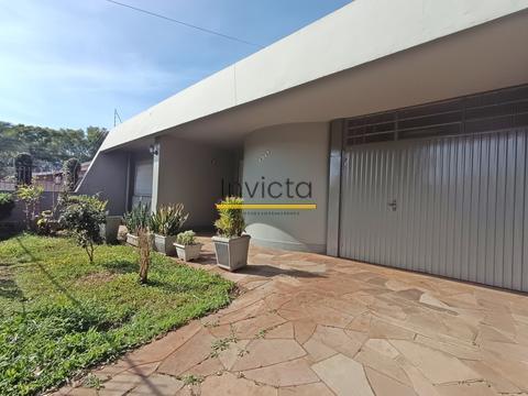 Casa à venda e para alugar em Santo Ângelo, Centro, com 4 quartos, com 251.97 m²